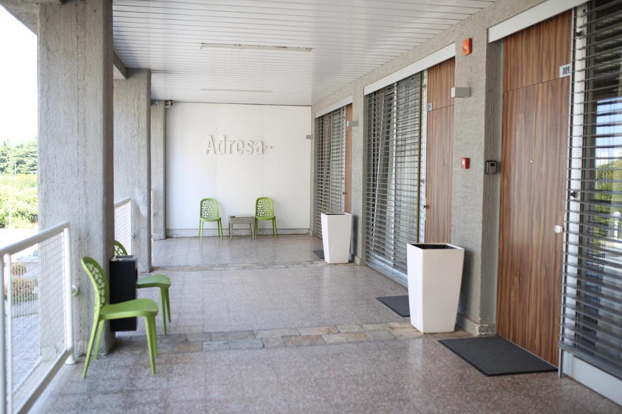 Adresa Suites Belgrad Exteriör bild