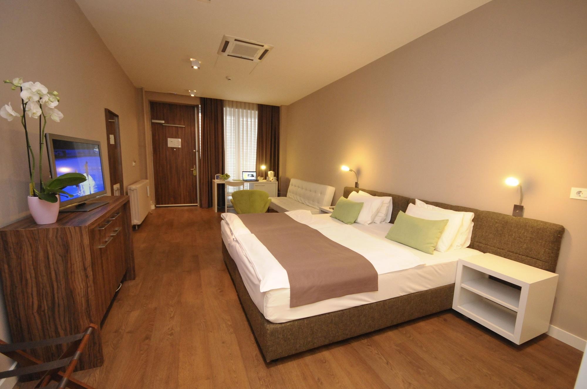 Adresa Suites Belgrad Exteriör bild
